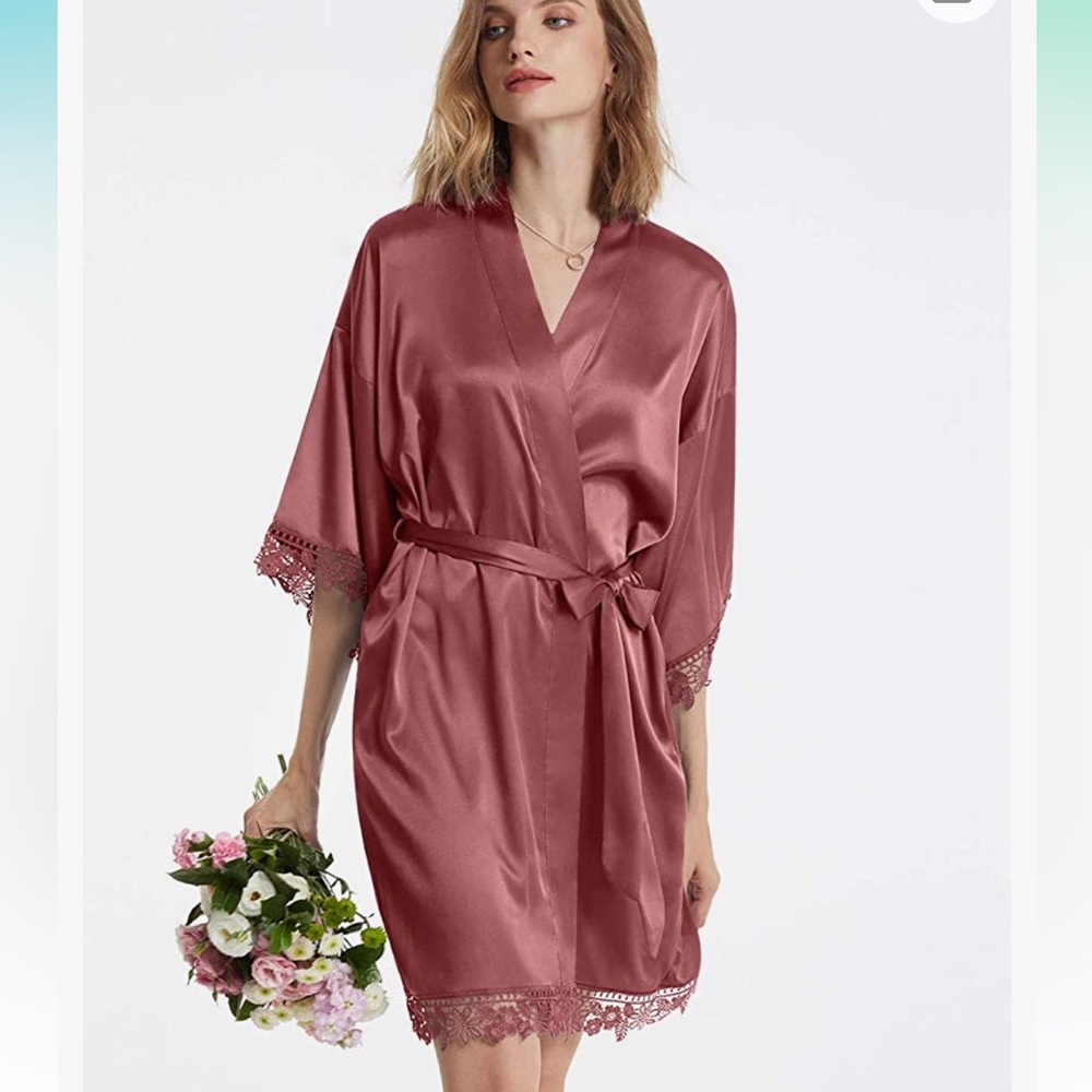 🆕 Desert Rose Satin Style Robe